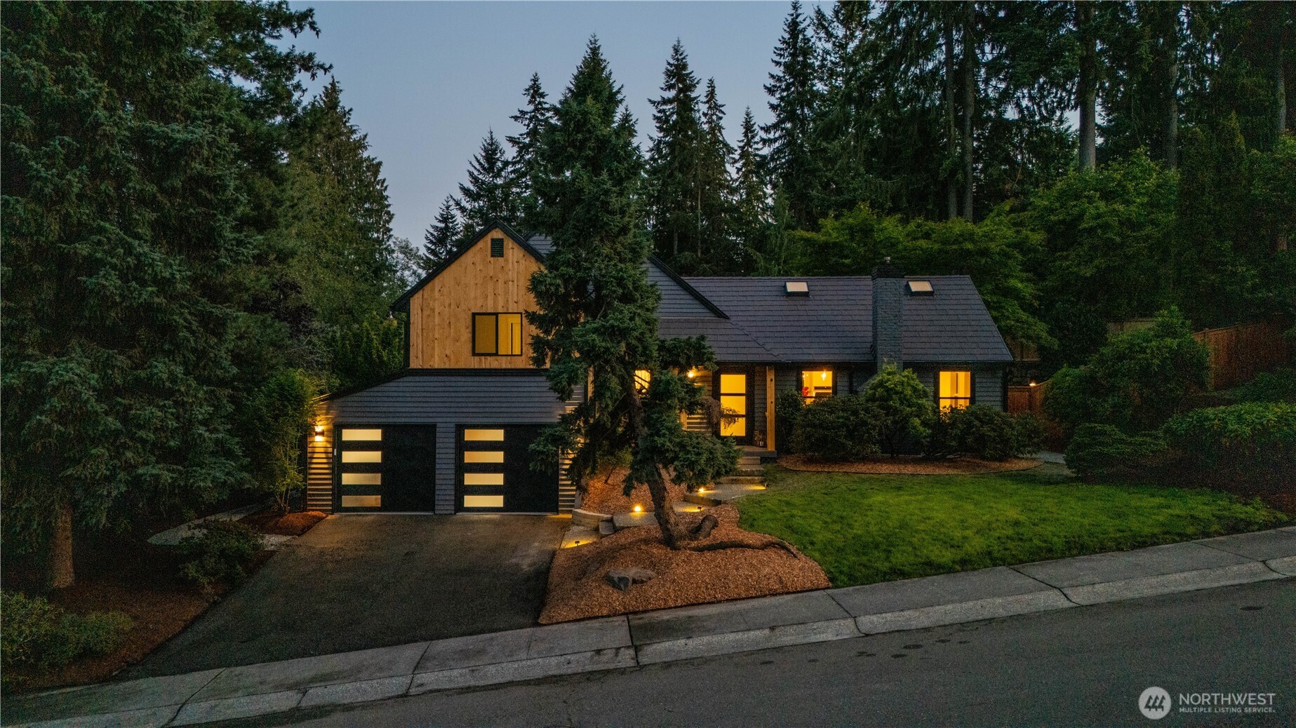 3318 108th St SE Property Photo 1