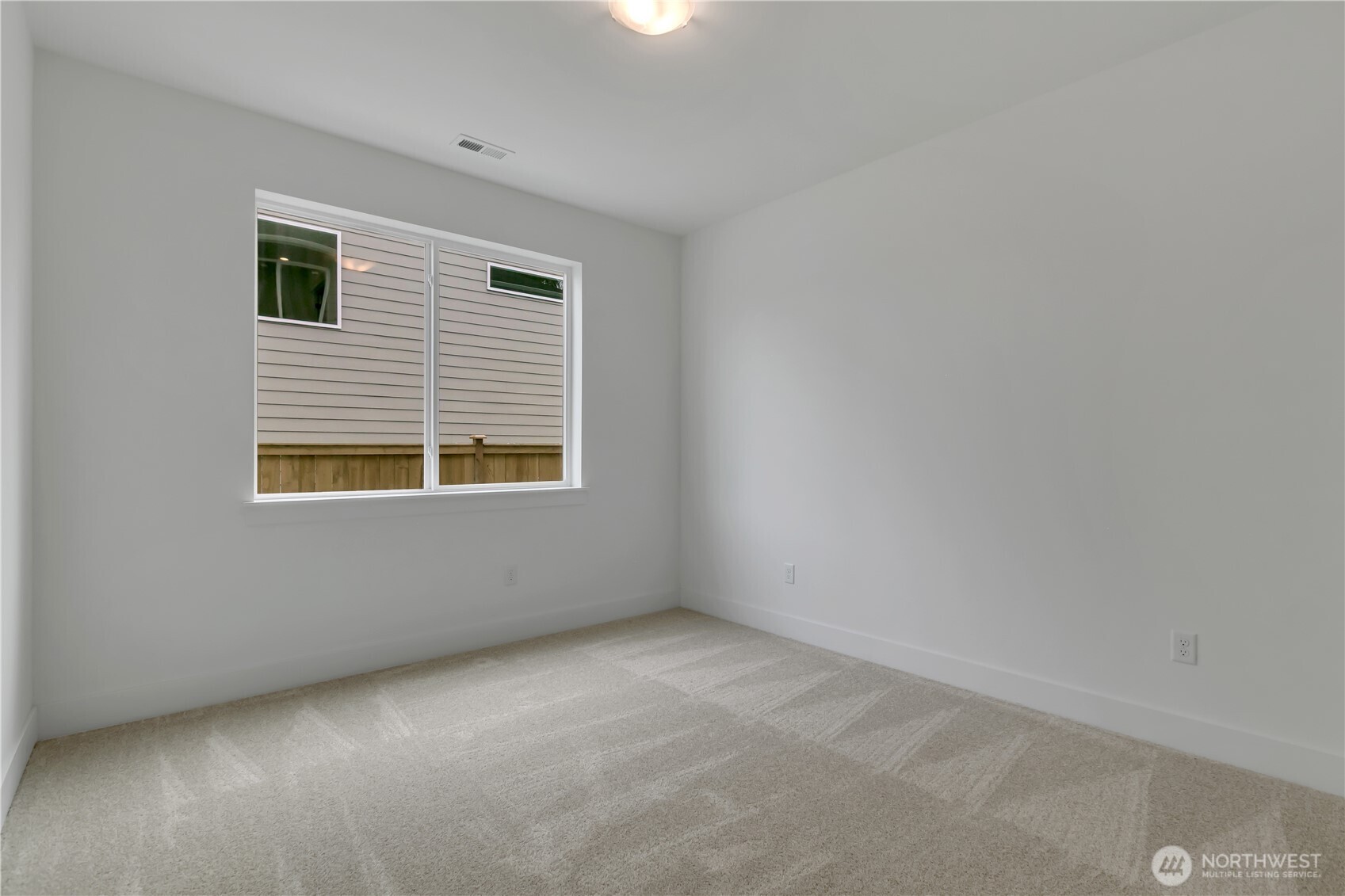 16216 76th Avenue Ct Property Photo 15