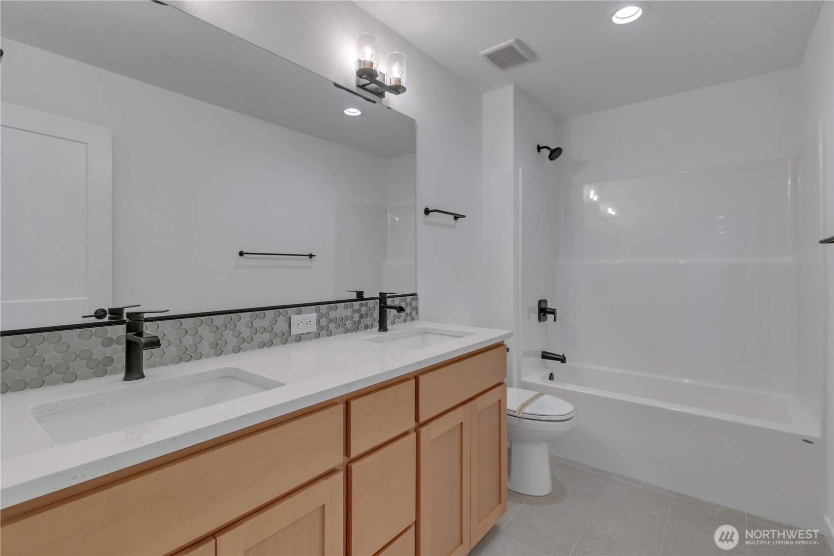 16216 76th Avenue Ct Property Photo 27