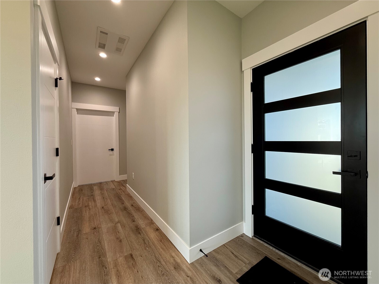 996 Alida Court Property Photo 29