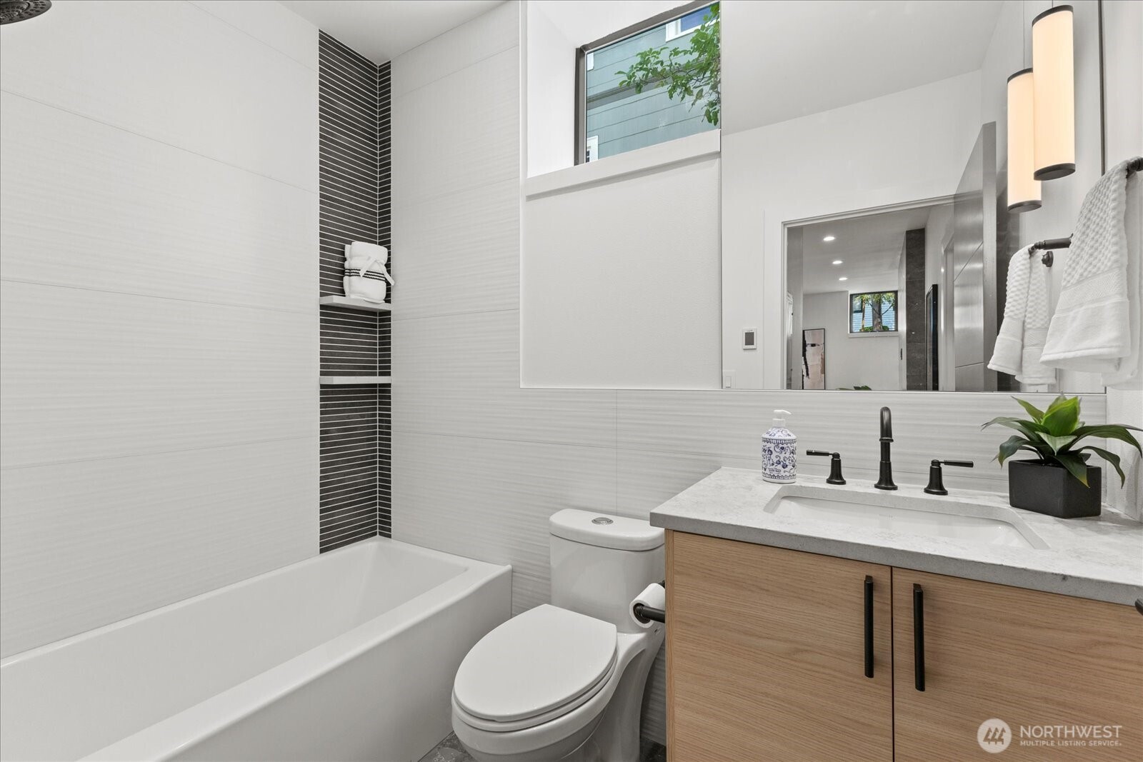 128 24th Avenue Property Photo 28