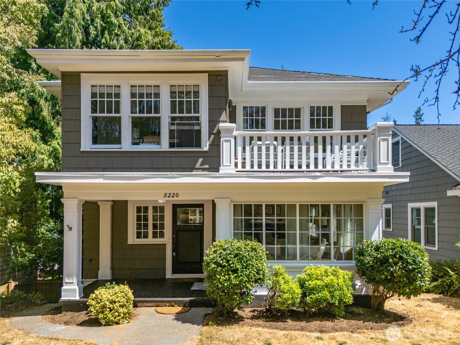 5220 18th Avenue Property Photo 1