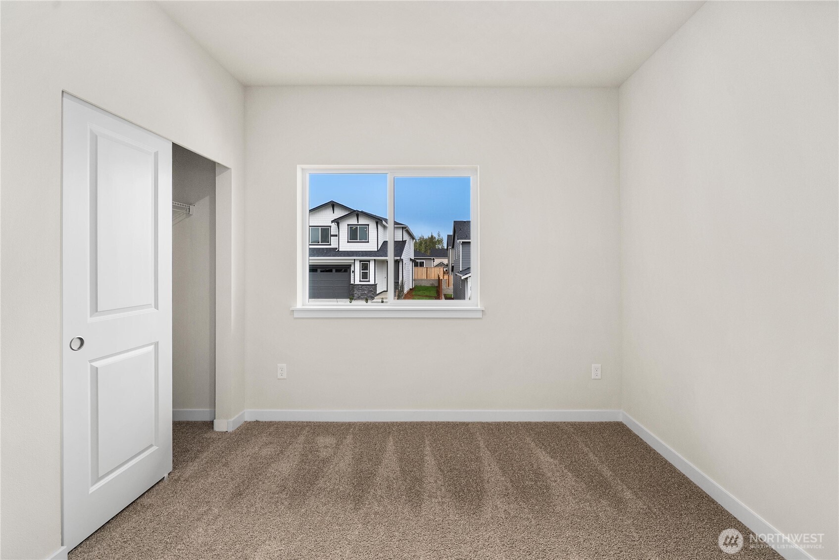 6001 Thornhill Avenue Property Photo 16