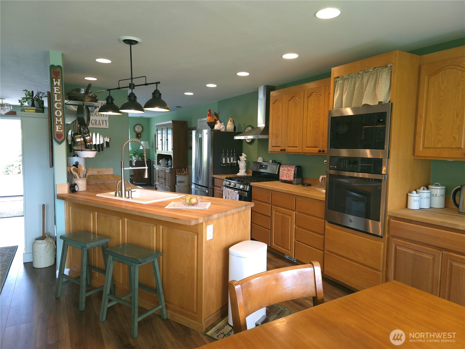363 Se Eagle Nest Court Property Photo 12