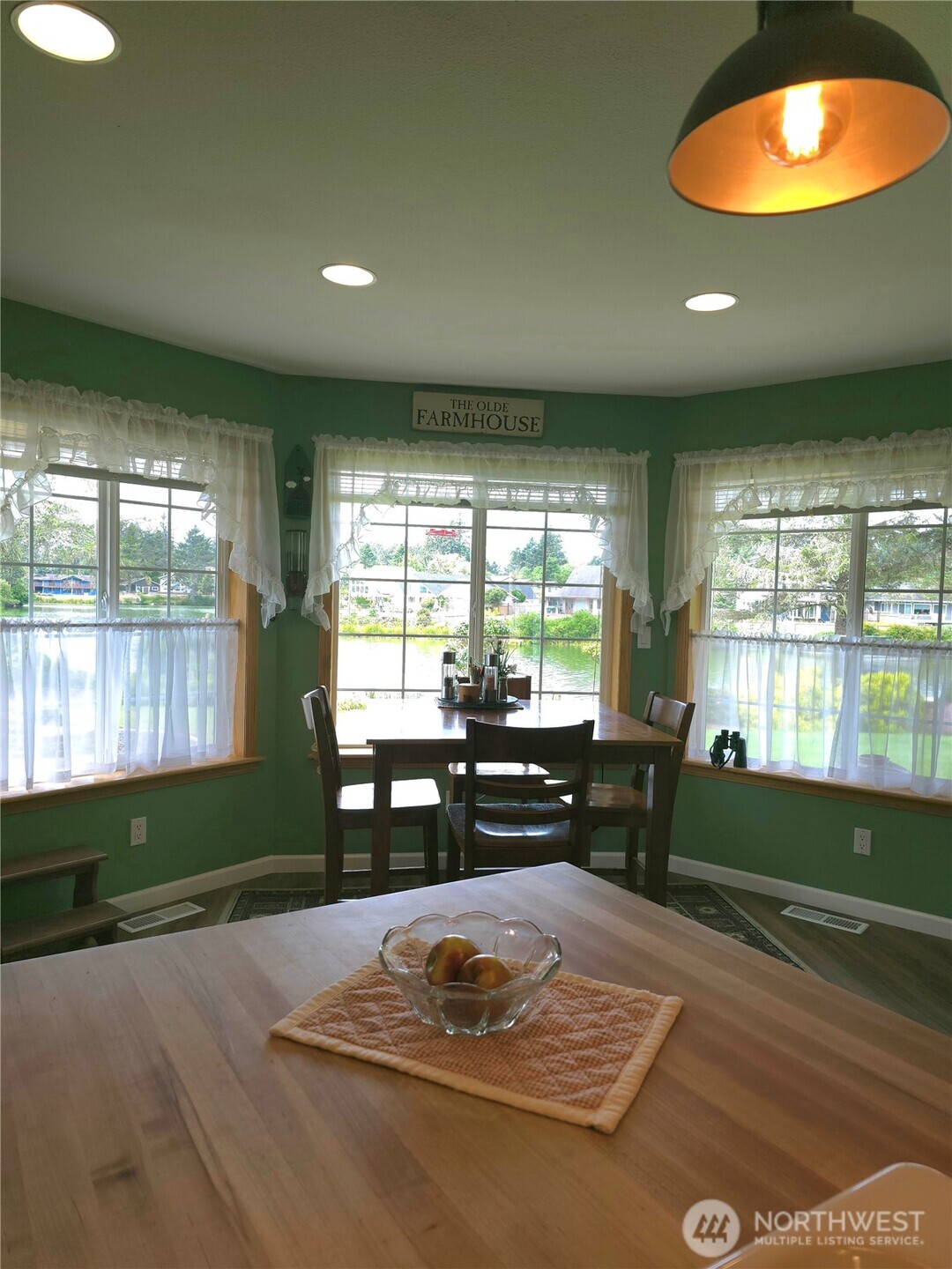 363 Se Eagle Nest Court Property Photo 13