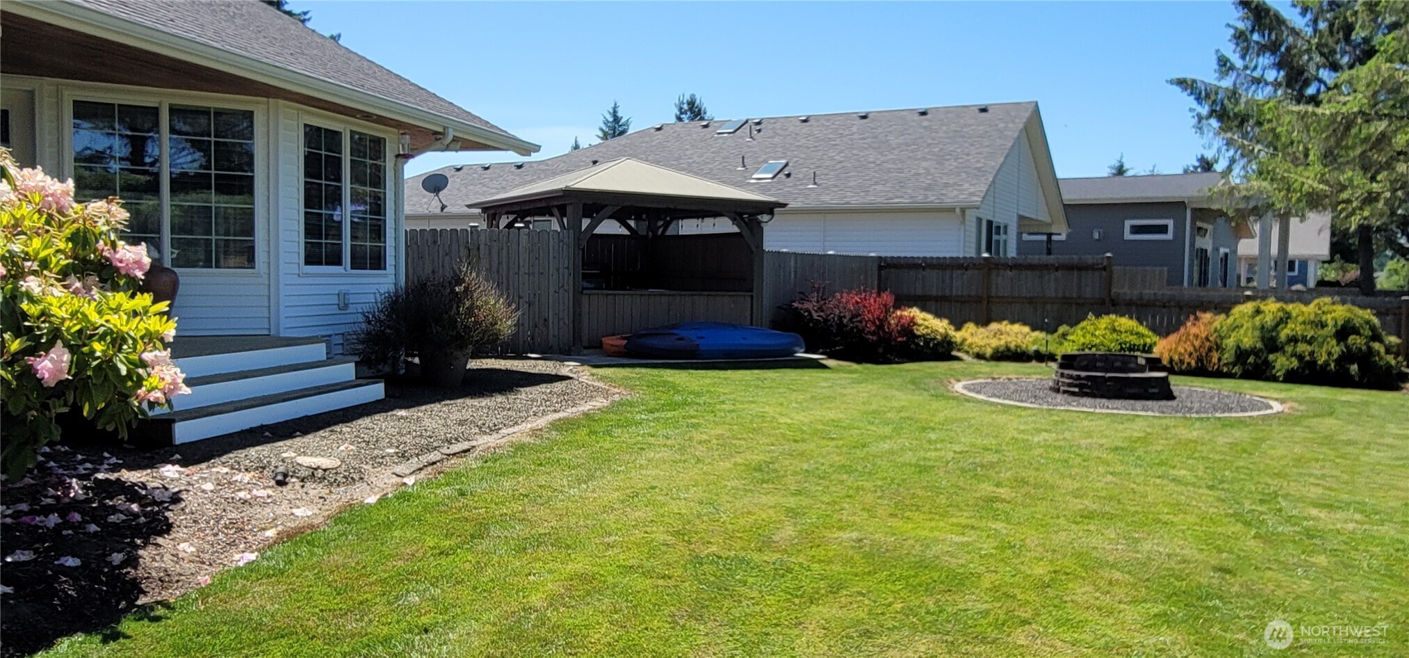 363 Se Eagle Nest Court Property Photo 33