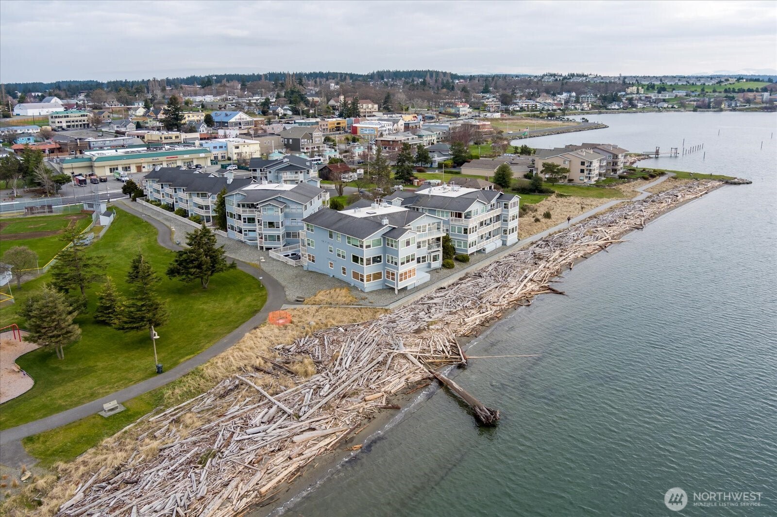 651 SE Bayshore Drive E101 Property Photo 1