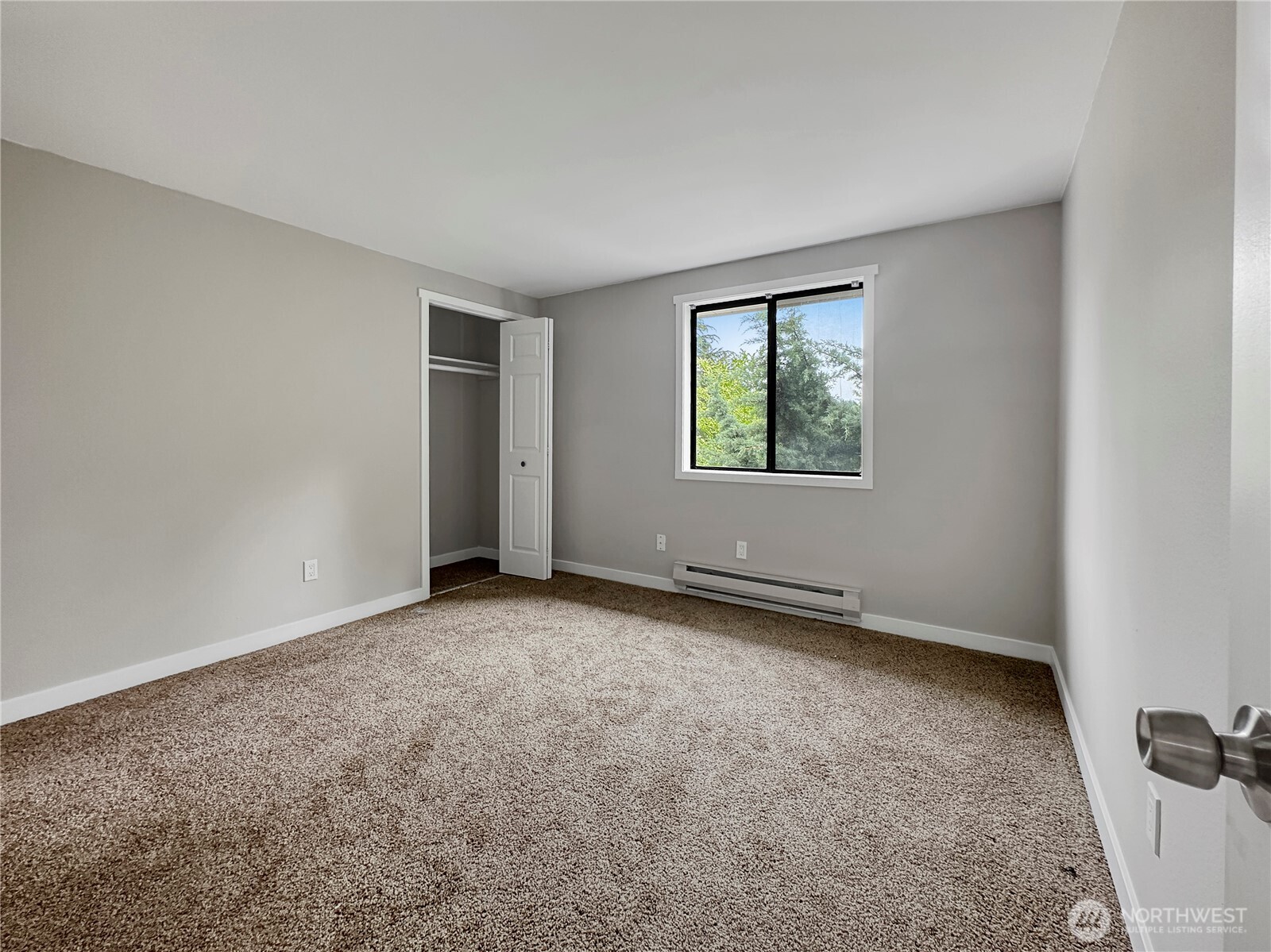 314 Snohomish Drive Property Photo 14