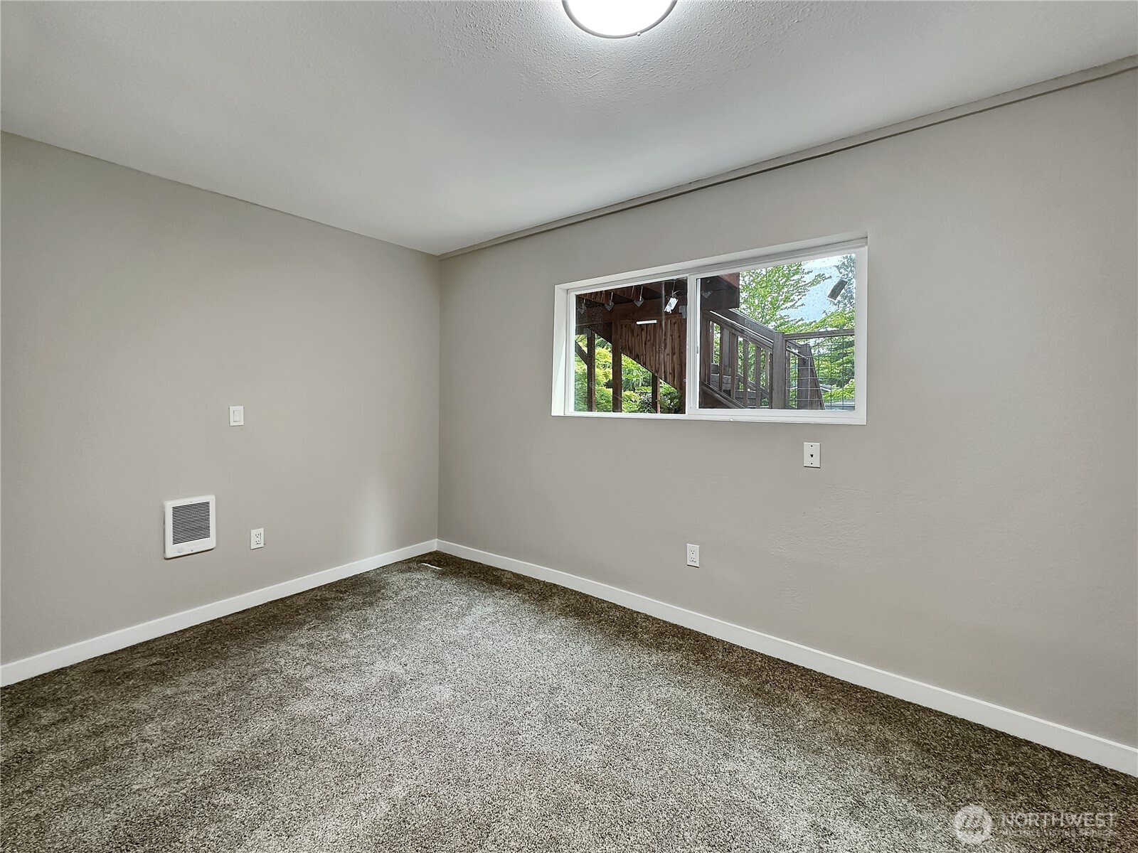 314 Snohomish Drive Property Photo 18