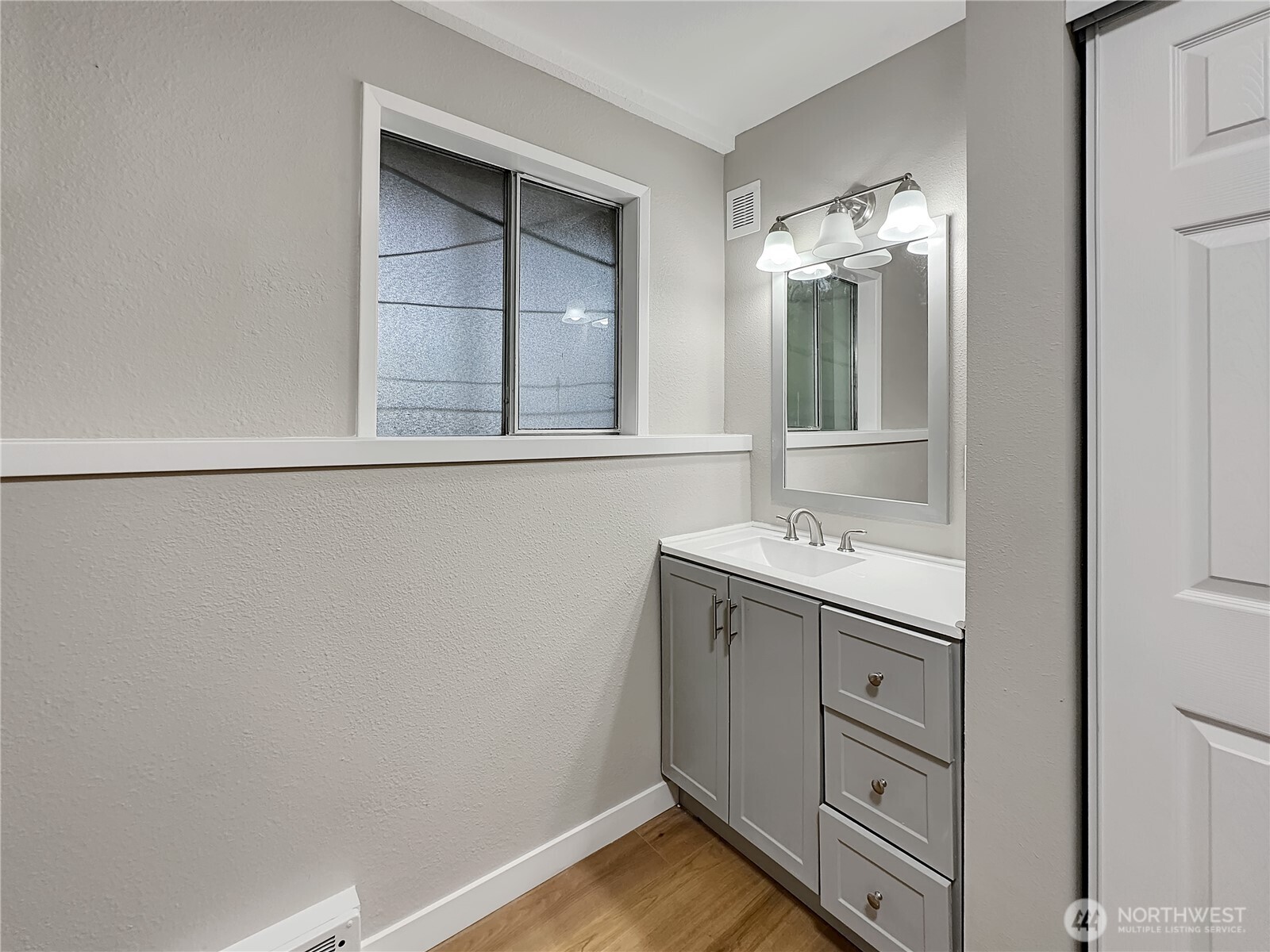 314 Snohomish Drive Property Photo 19