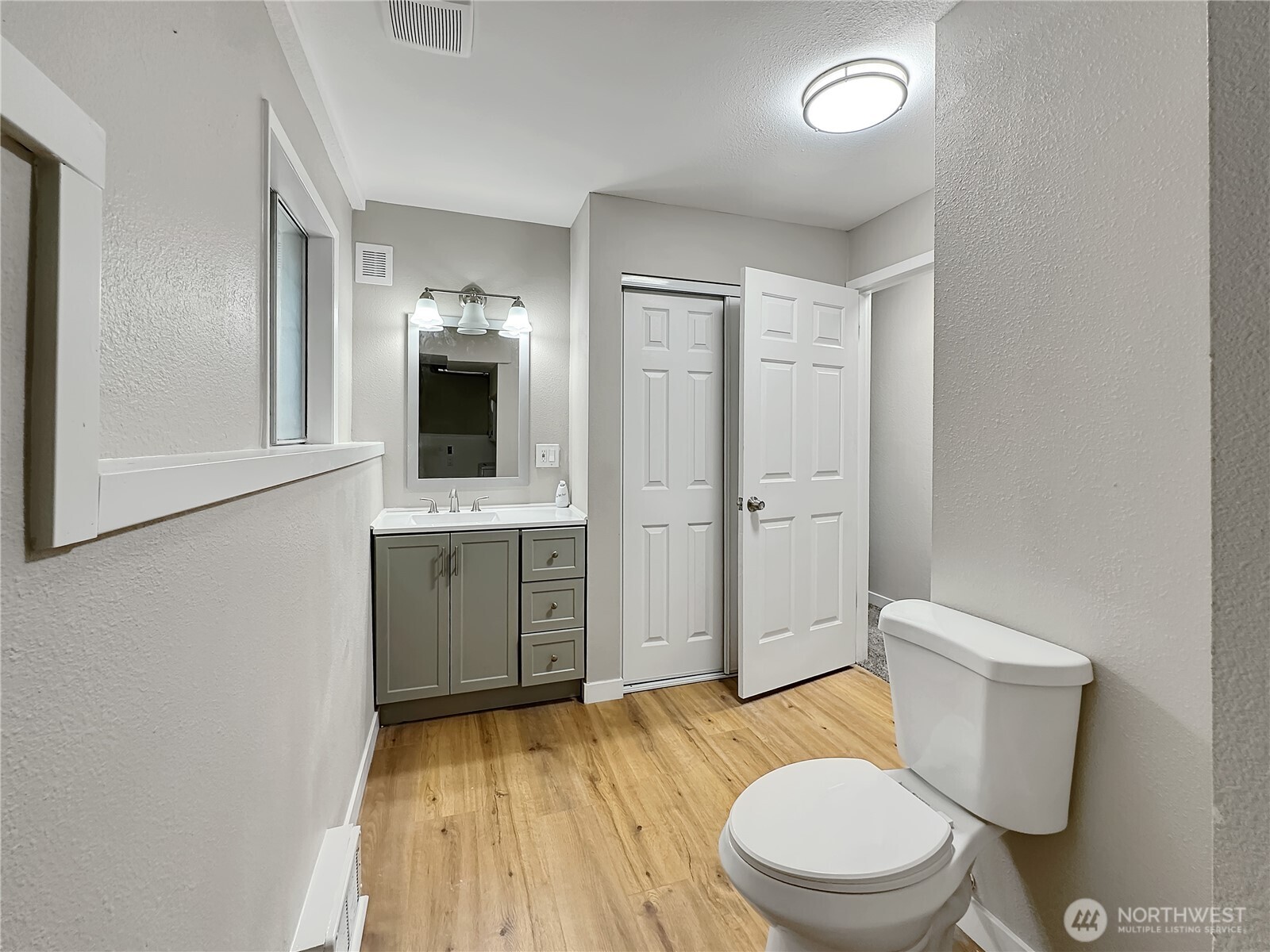 314 Snohomish Drive Property Photo 21