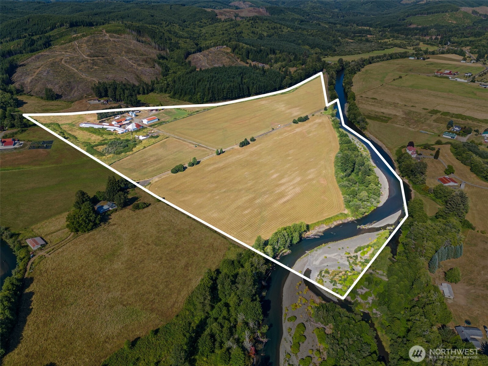 627 Wynoochee Valley Road Property Photo 2