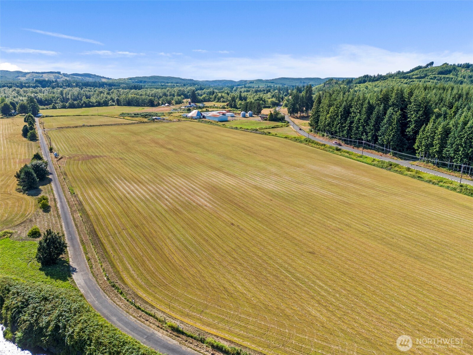 627 Wynoochee Valley Road Property Photo 3