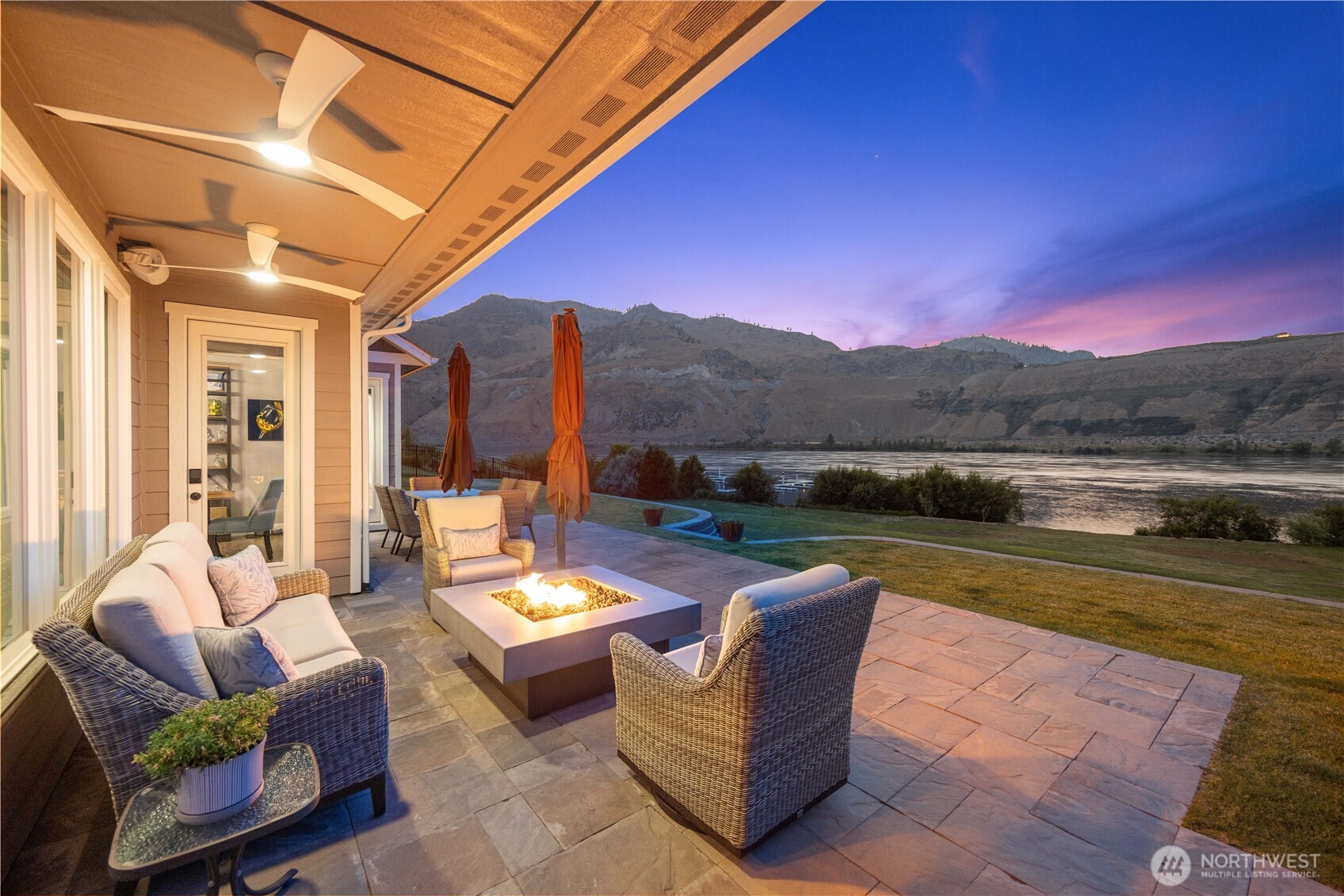 167 N Shore Drive Property Photo 1