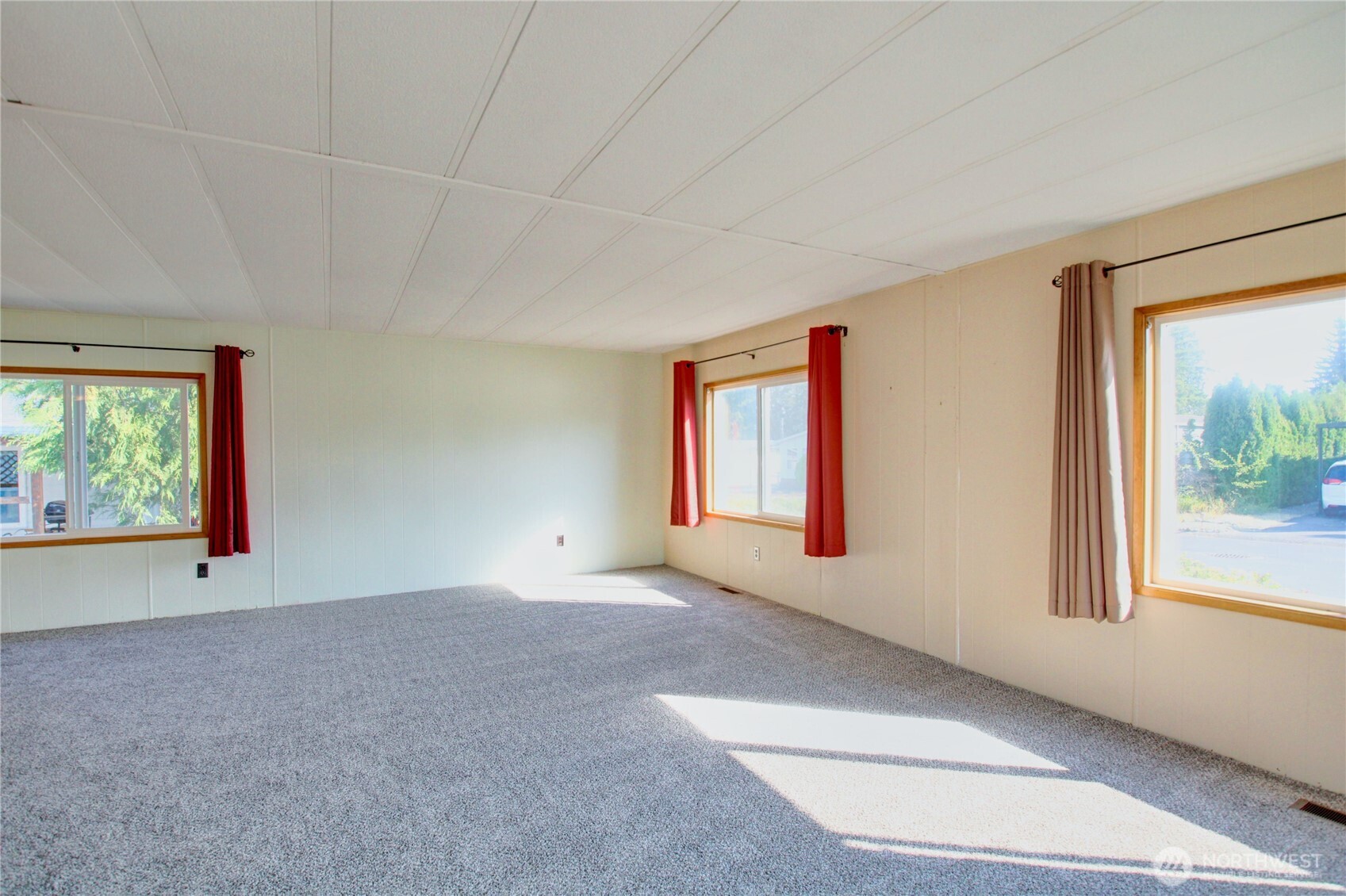 2725 E Fir Street 67 Property Photo 10