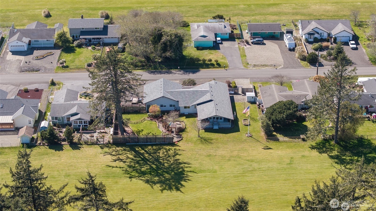 448 Octopus Avenue Property Photo 2
