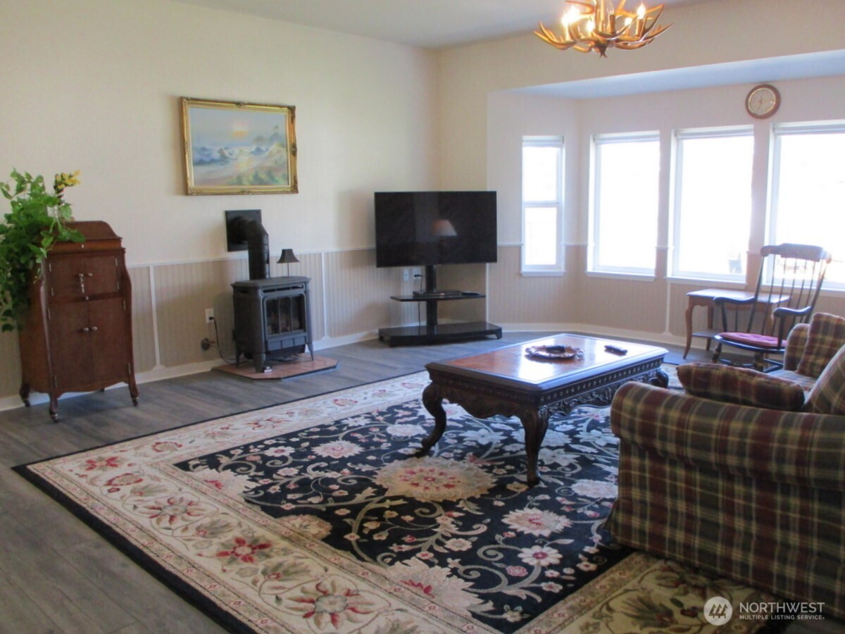 448 Octopus Avenue Property Photo 18