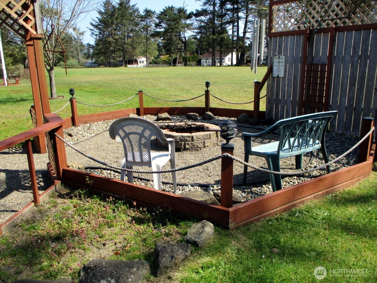 448 Octopus Avenue Property Photo 38