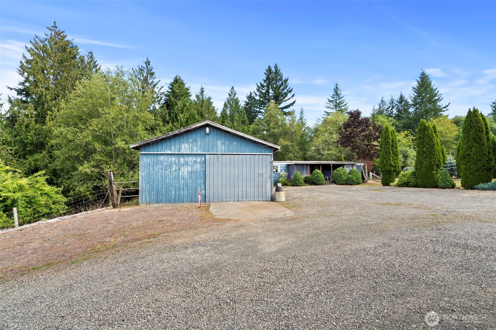 886 21 Salmon Creek Road 21 Property Photo 2
