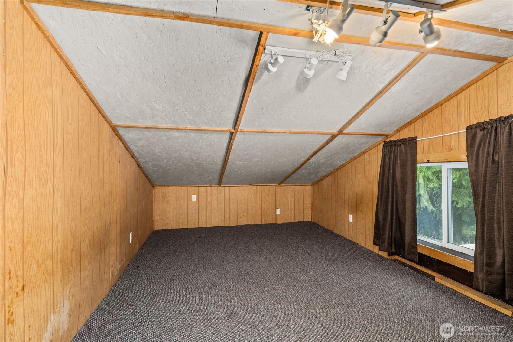 886 21 Salmon Creek Road 21 Property Photo 28