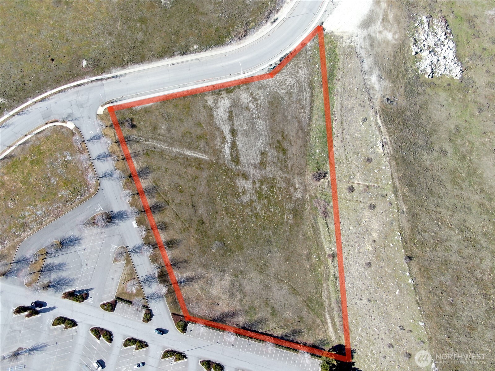 100 N Apple Blossom Drive Property Photo 4