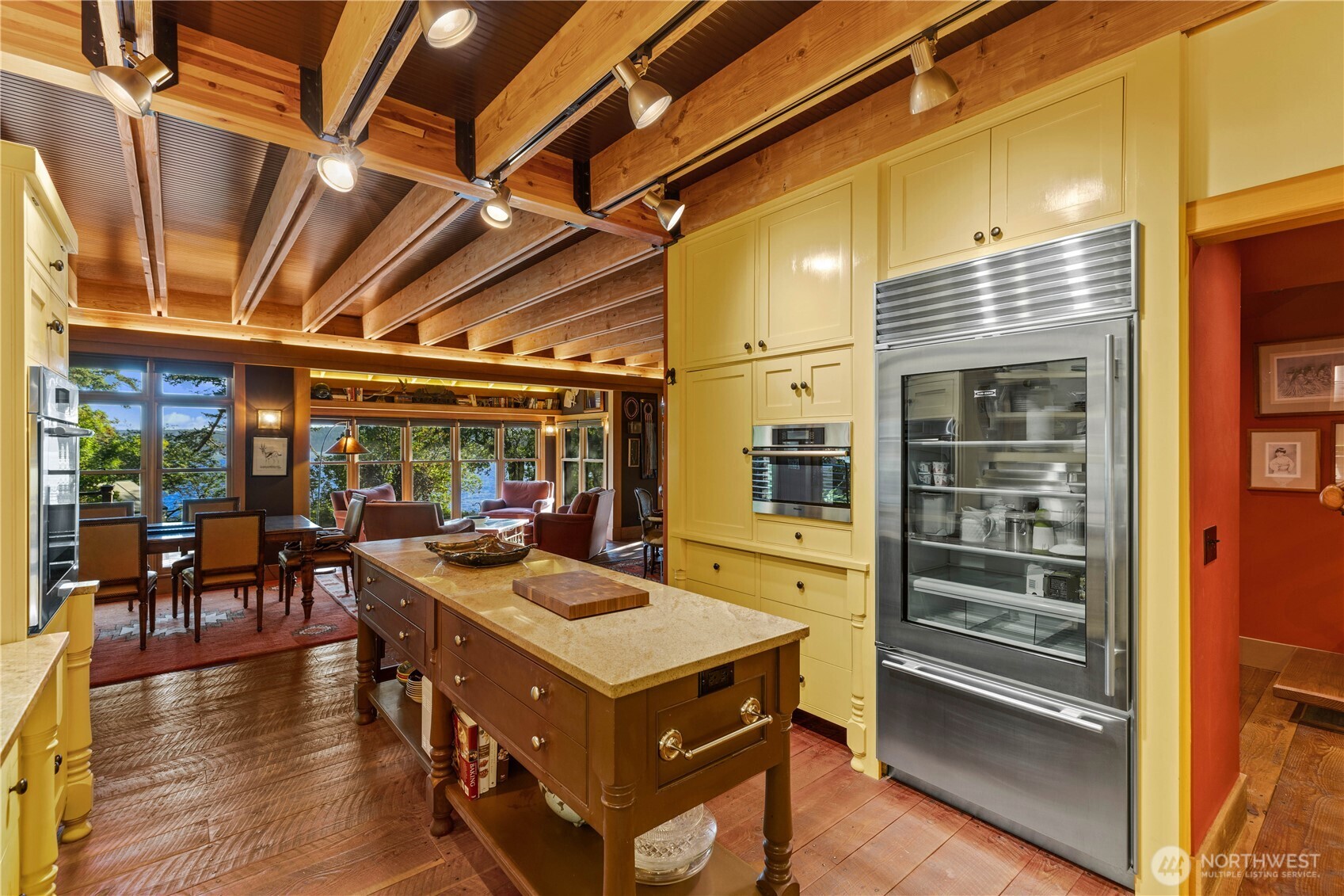 90 Montgomery Lane Property Photo 17