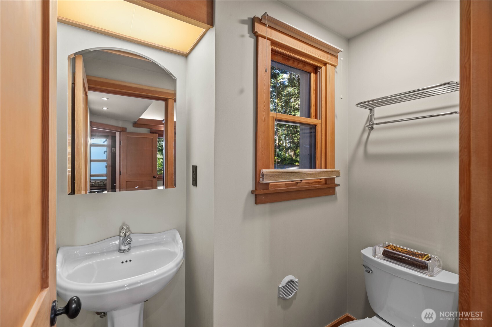 90 Montgomery Lane Property Photo 21