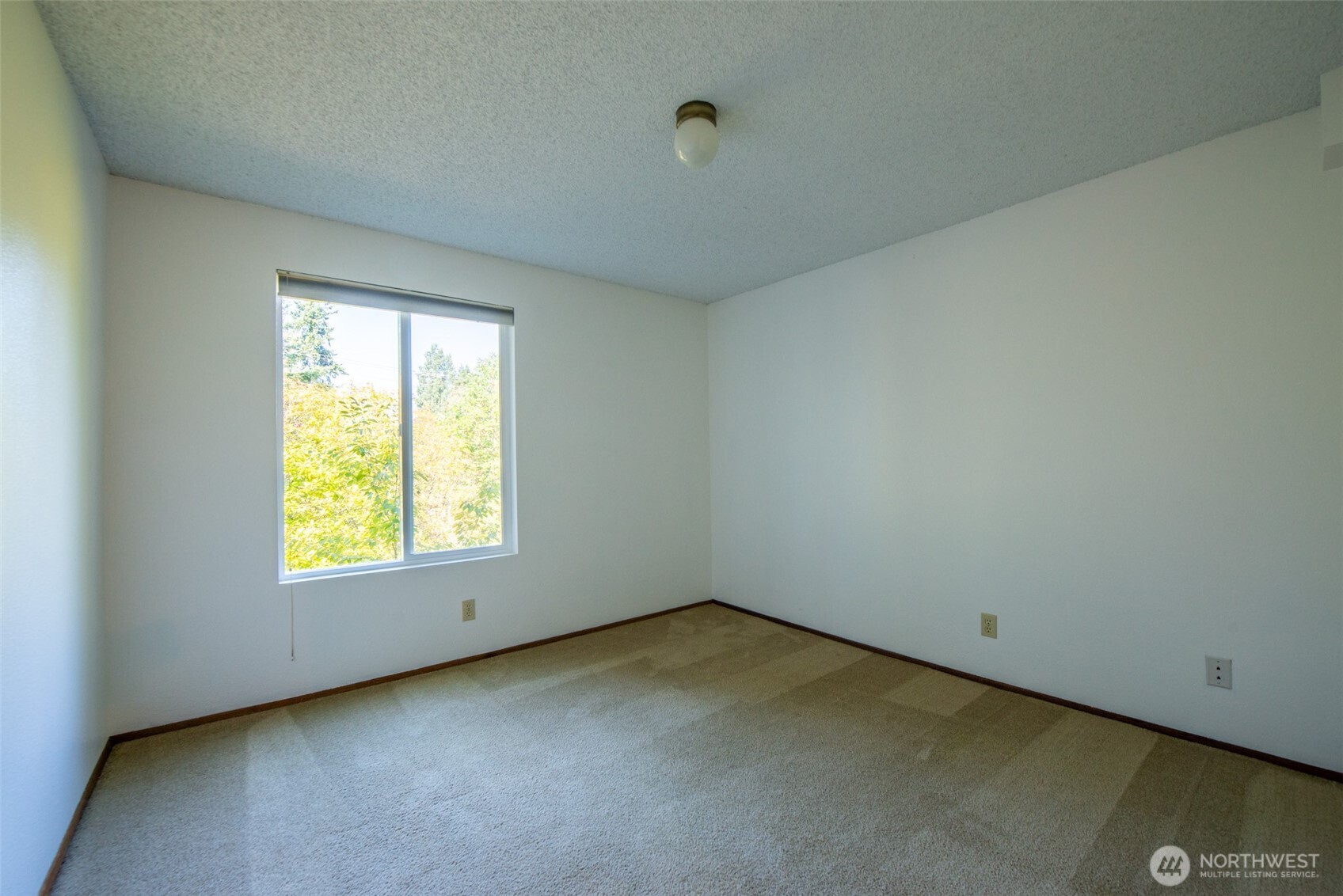 17417 Ashworth Avenue 303 Property Photo 19