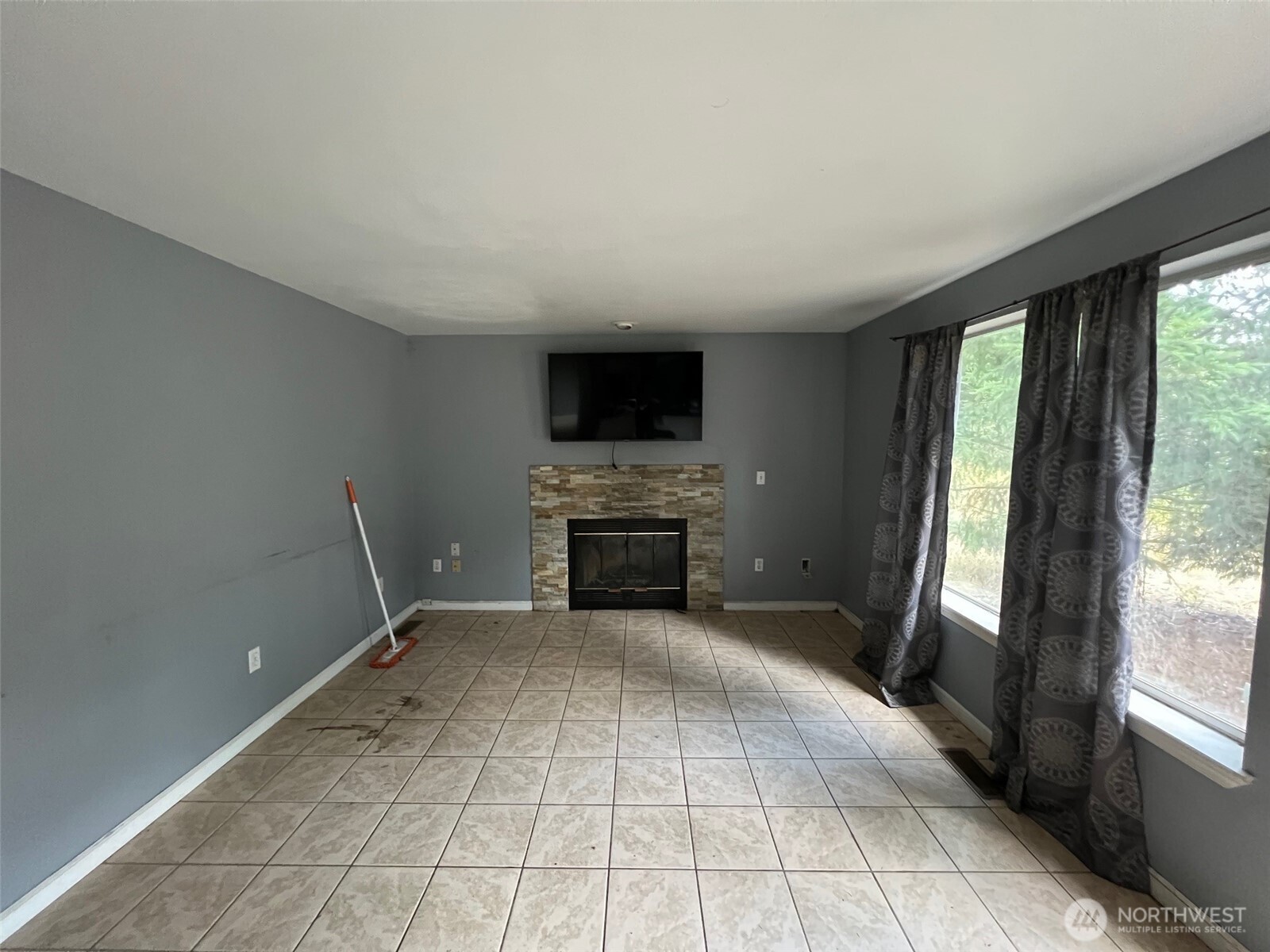 24312 34th Avenue Ct Property Photo 7