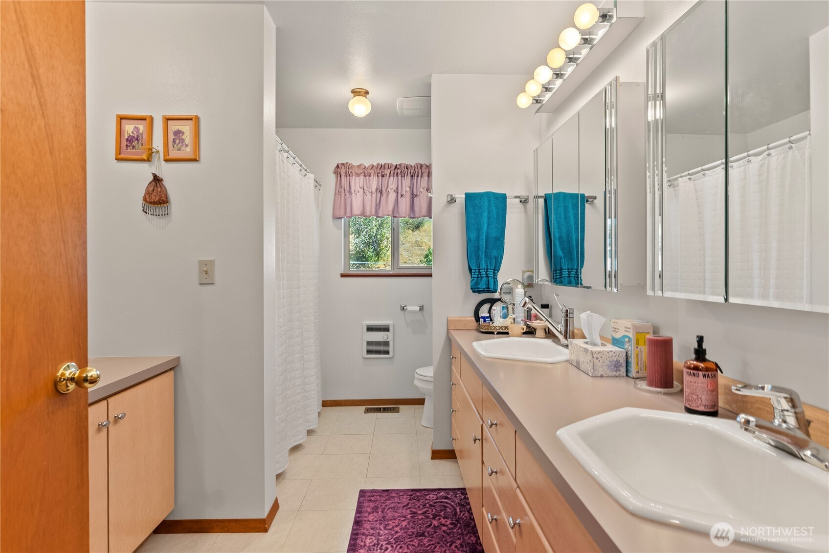 54 B Ross Road B Property Photo 16