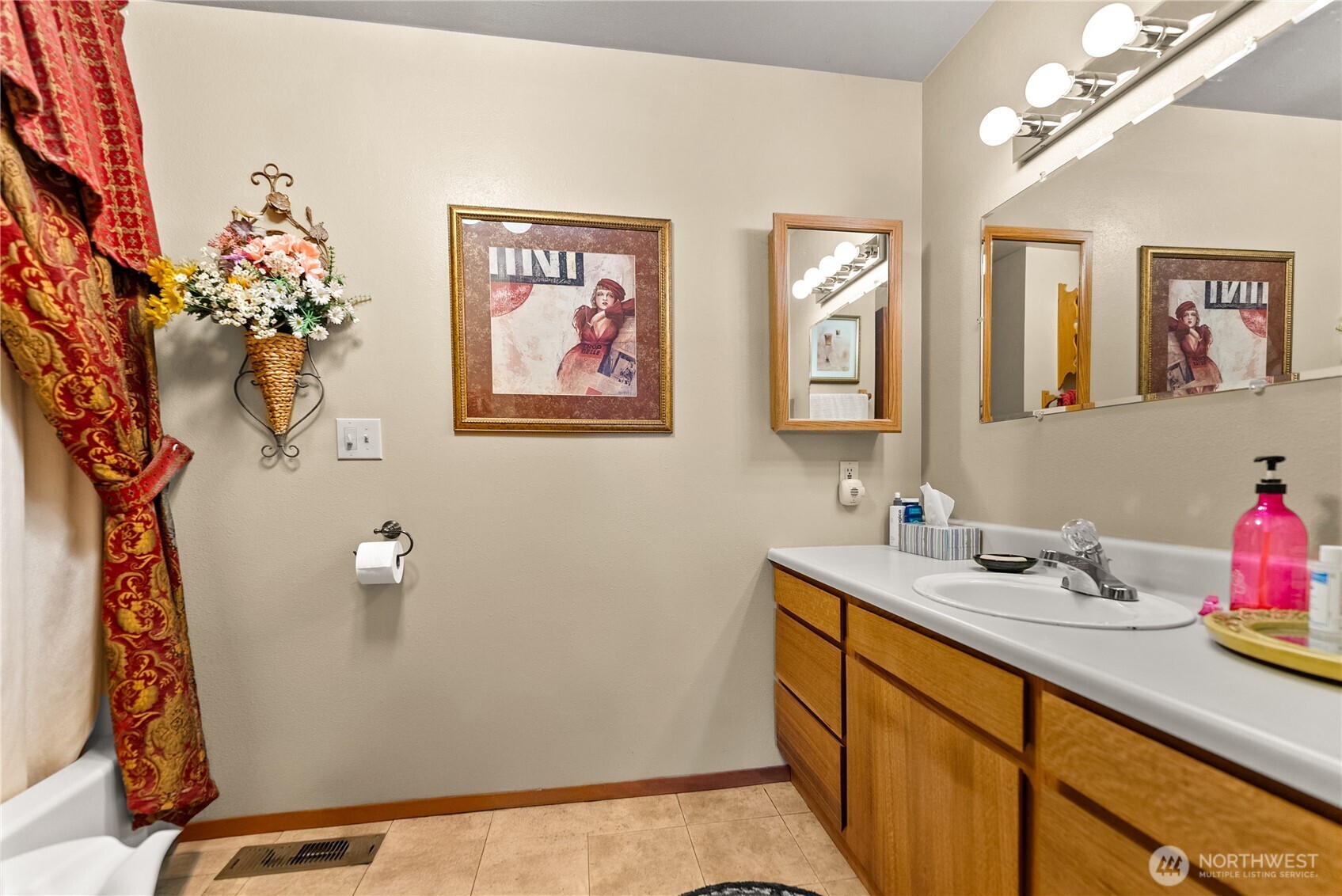 54 B Ross Road B Property Photo 21