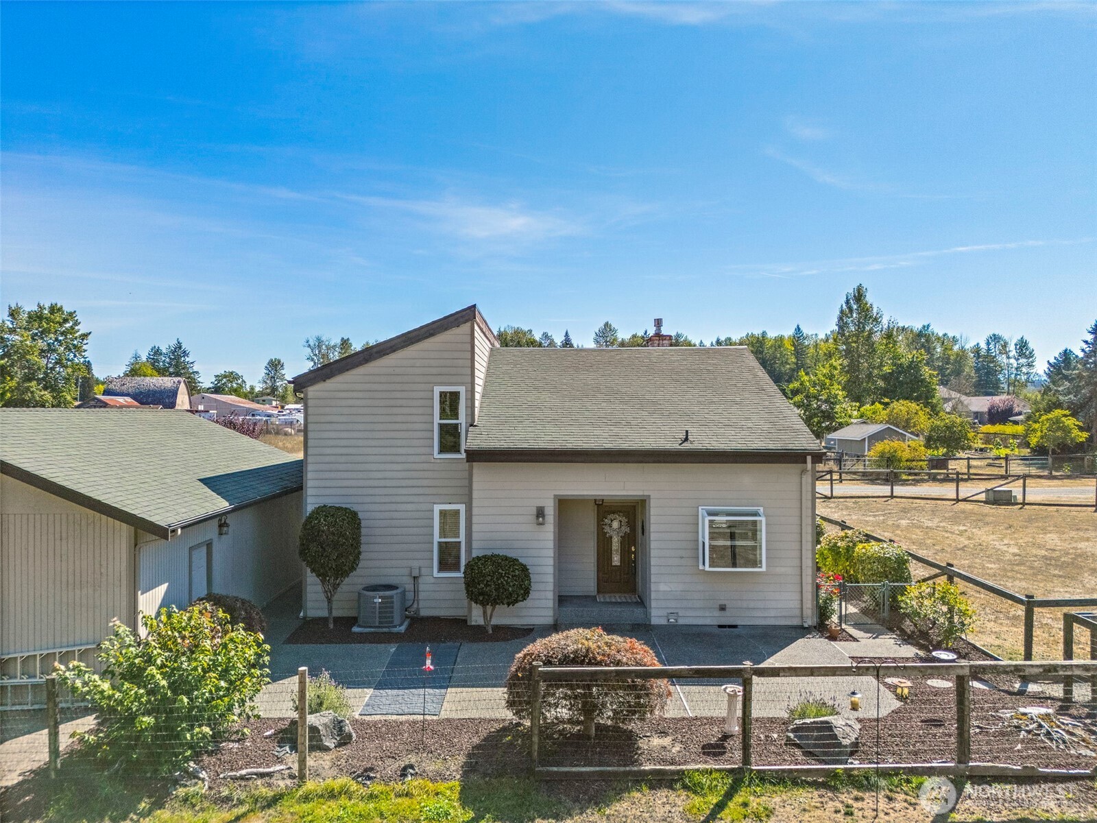 6704 224th Street Property Photo 5