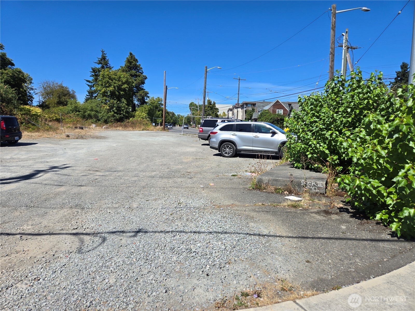 6211 Rainier Avenue Property Photo 13