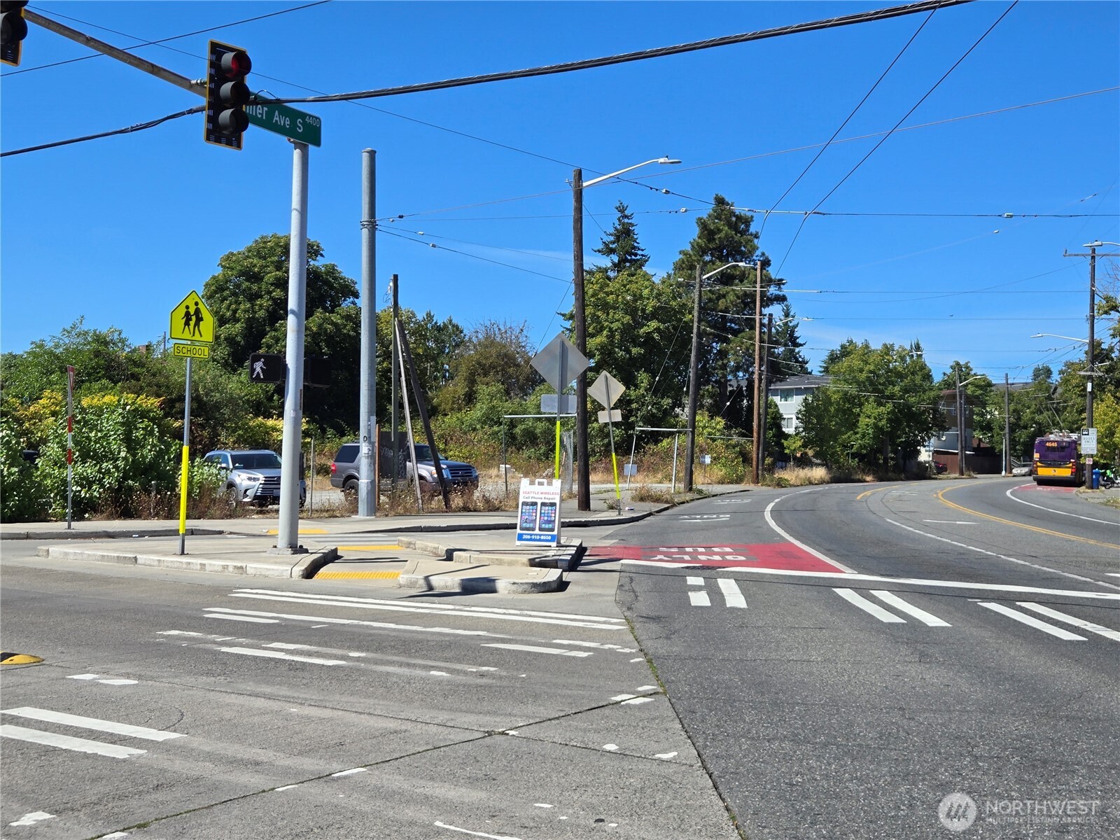 6211 Rainier Avenue Property Photo 18