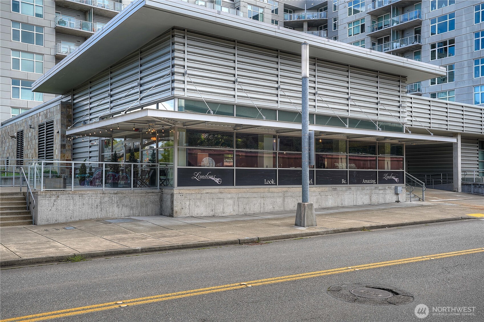 1515 Dock St Ste #2 Property Photo 2