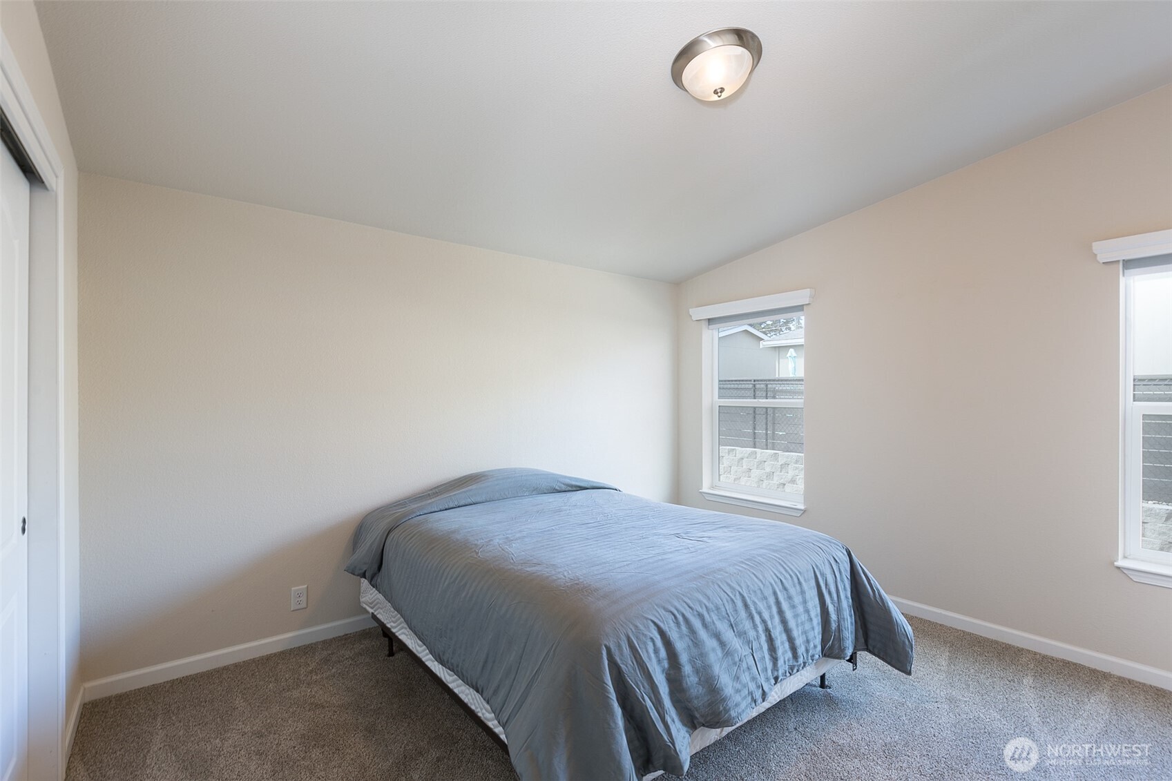 883 N Rock Rose Avenue Property Photo 15