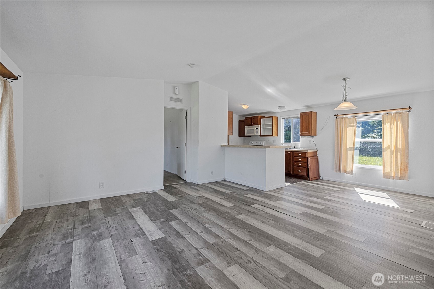 5824 Haddon Lane Property Photo 11