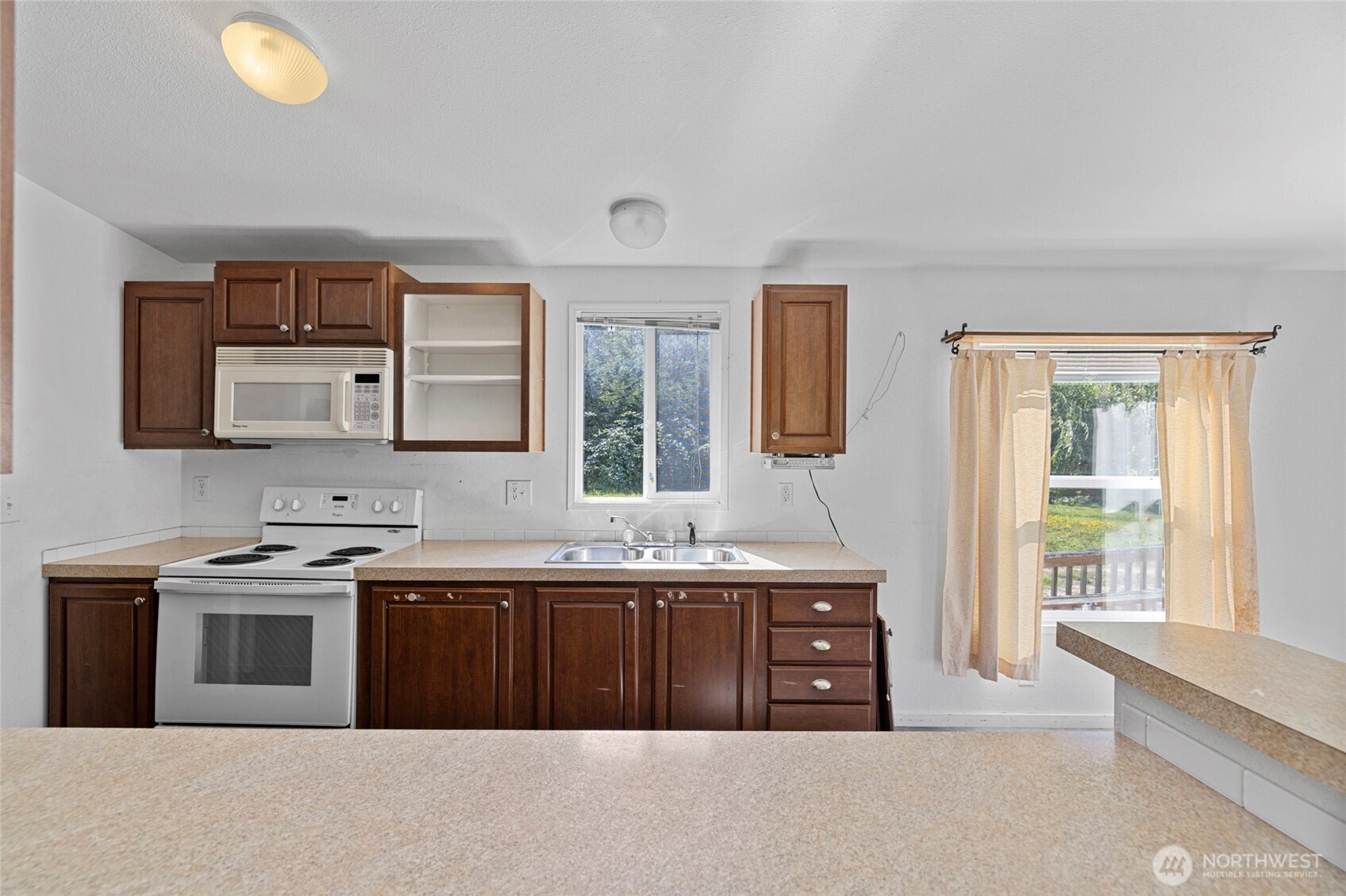 5824 Haddon Lane Property Photo 14