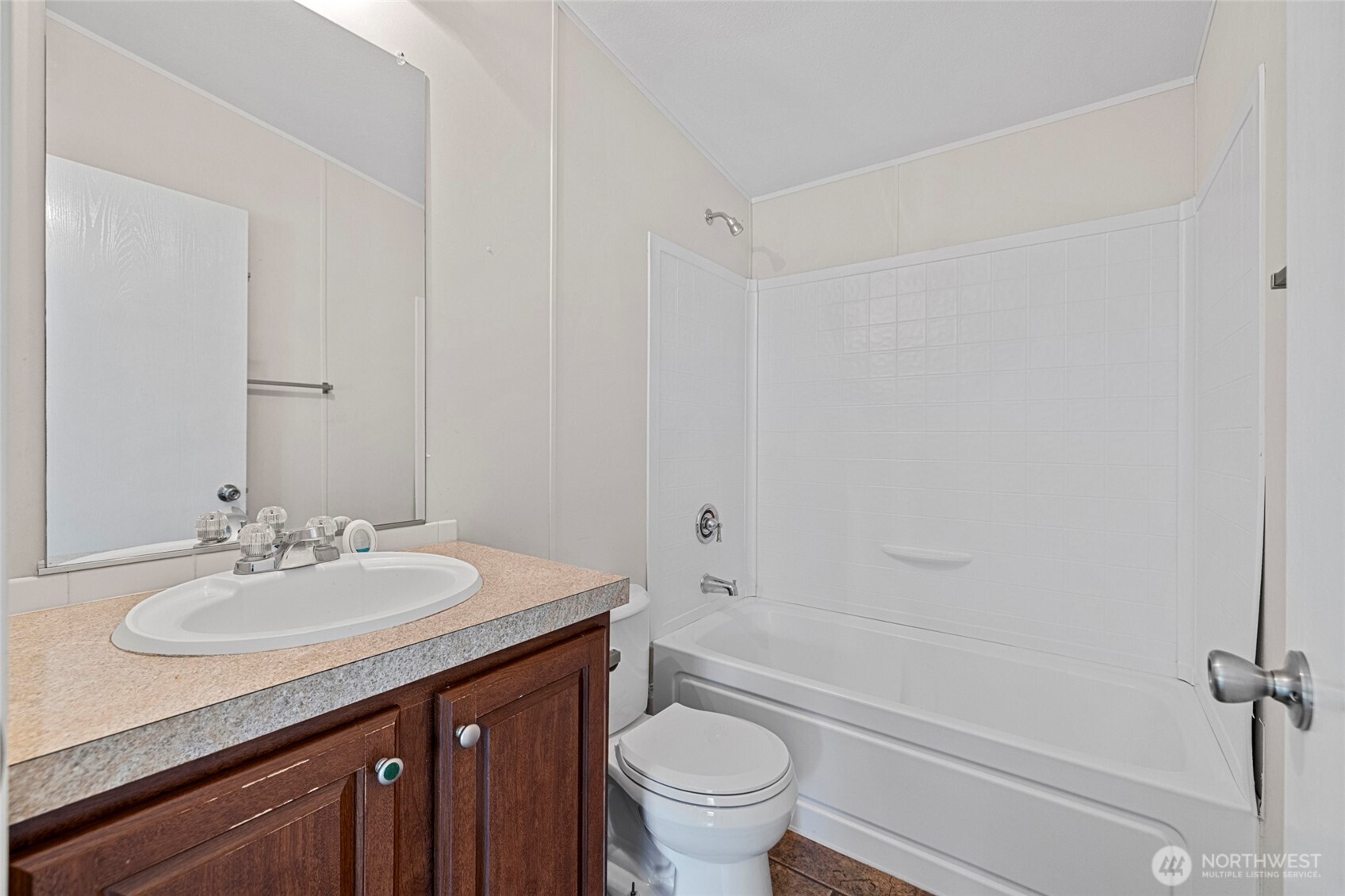 5824 Haddon Lane Property Photo 16
