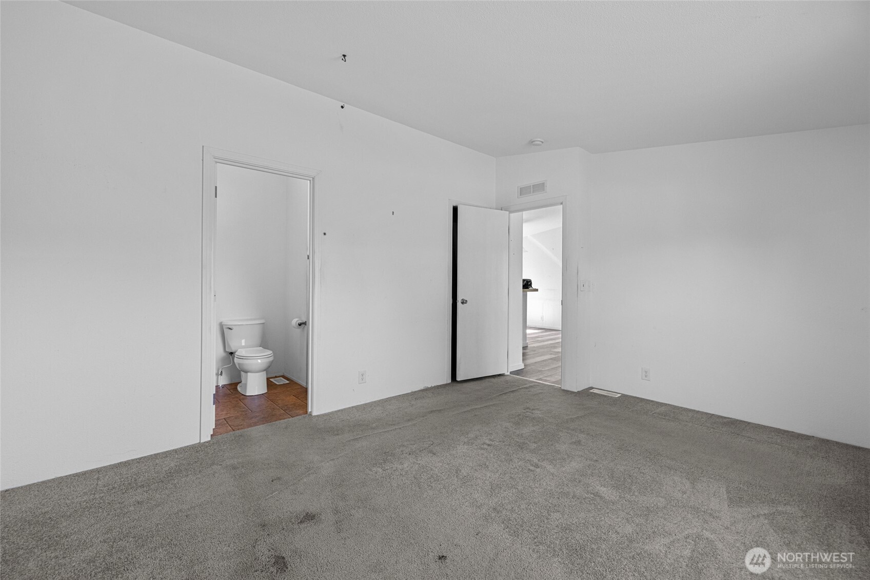 5824 Haddon Lane Property Photo 19