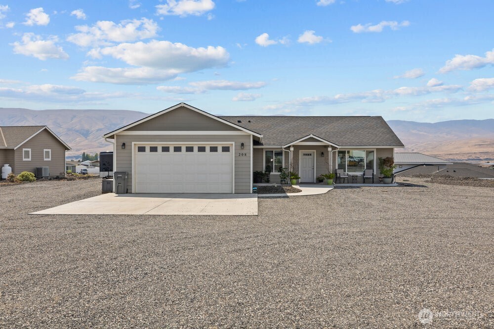 208 Sw Moon River View Property Photo 37