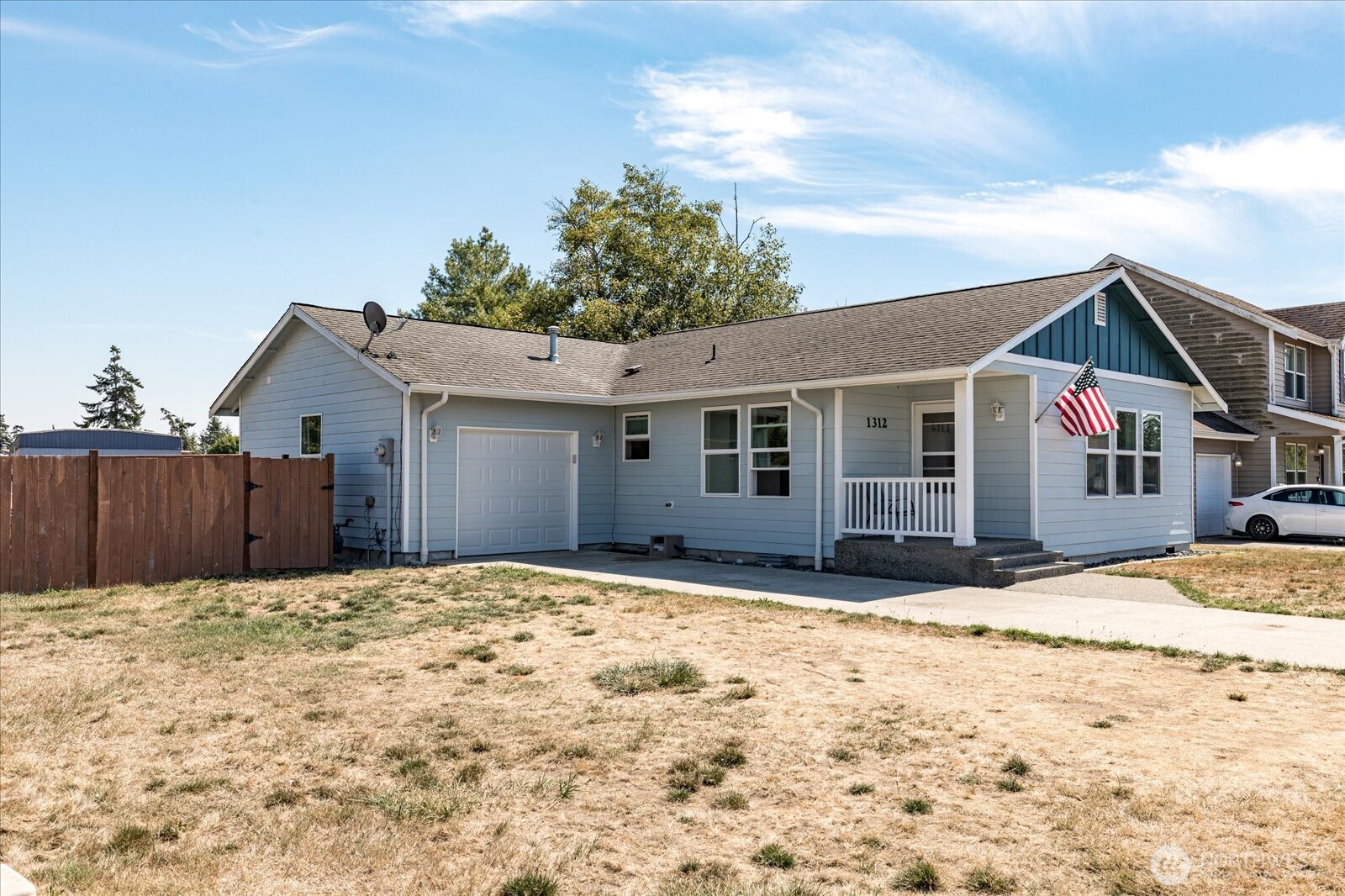 1312 NW Kathleen Drive Property Photo 1