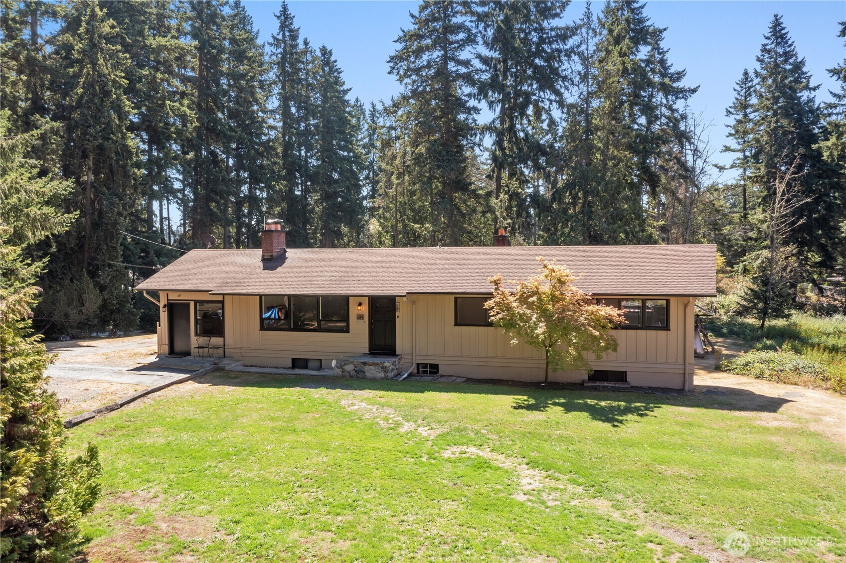 4803 Military Road Property Photo 5