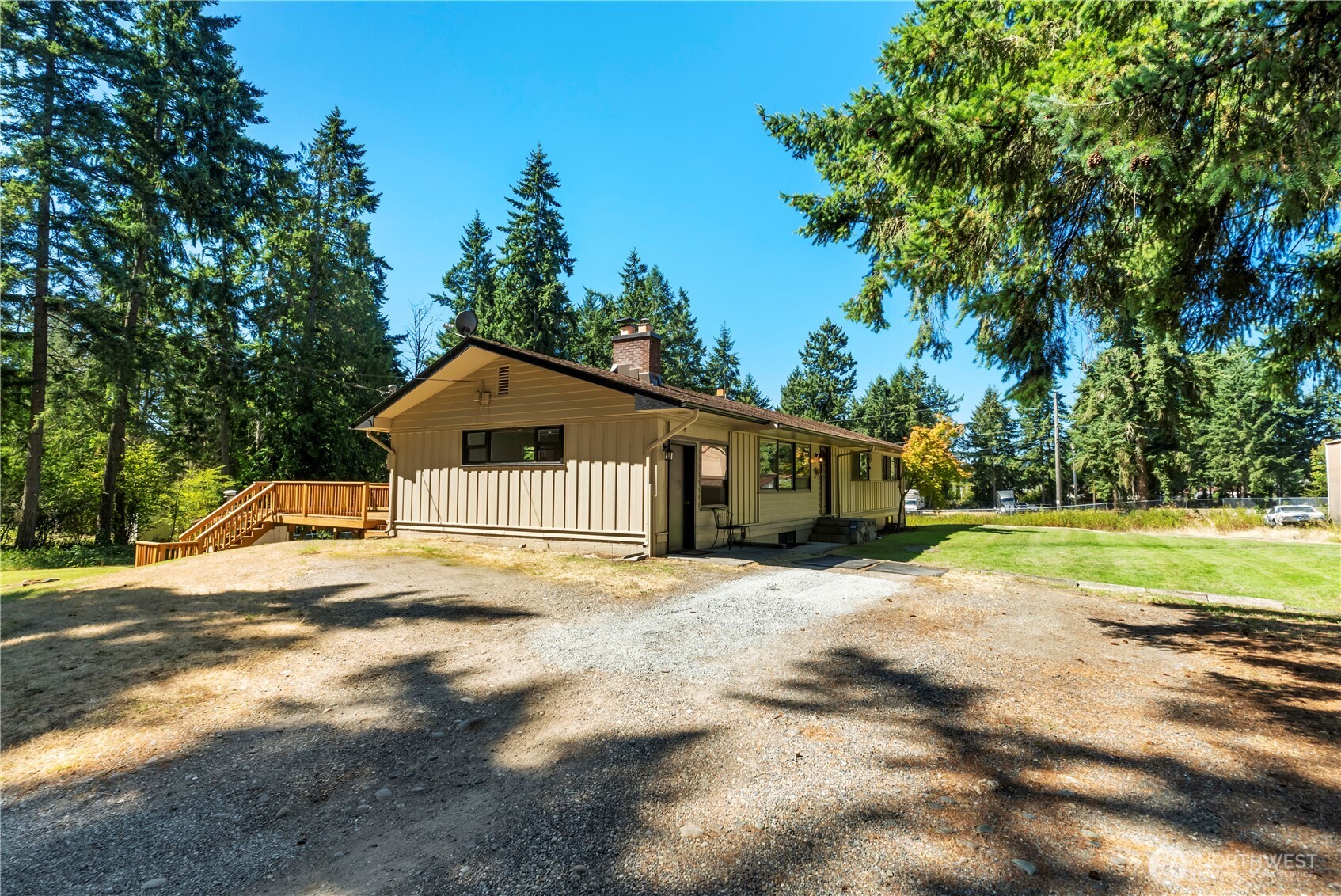 4803 Military Road Property Photo 6