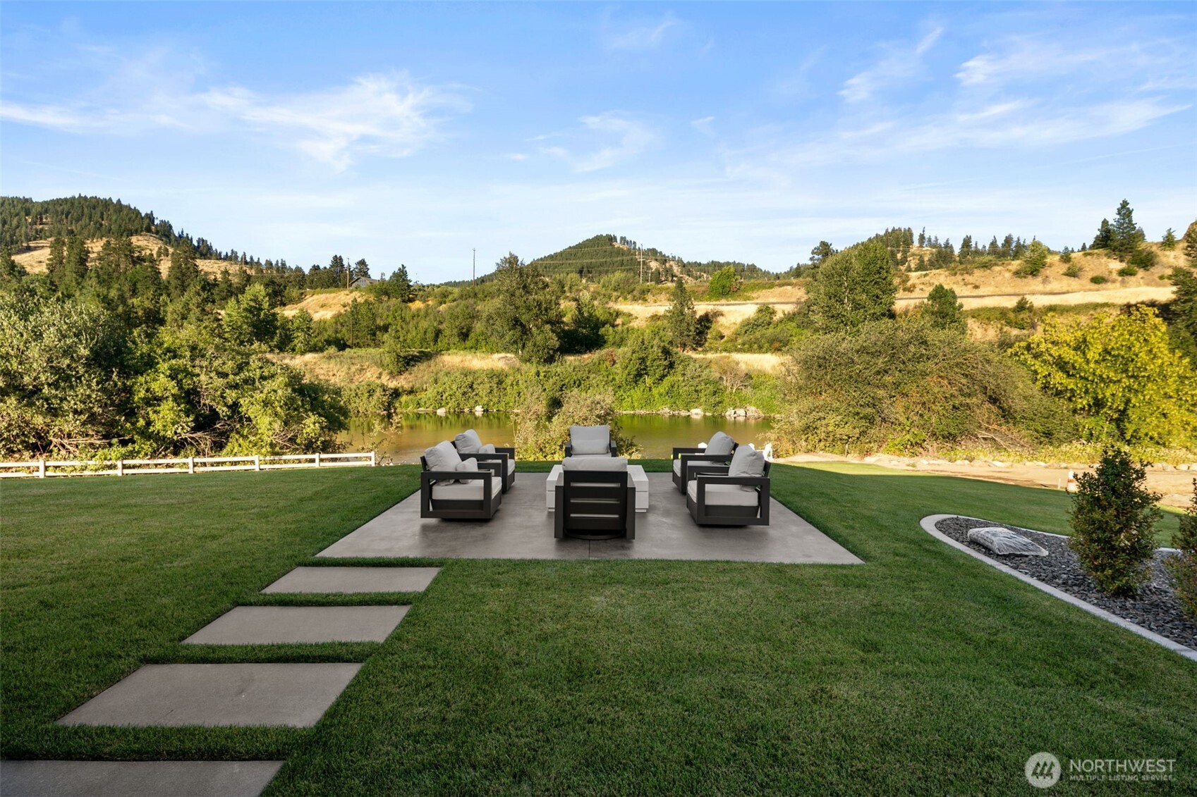 162 Still Lane Property Photo 3