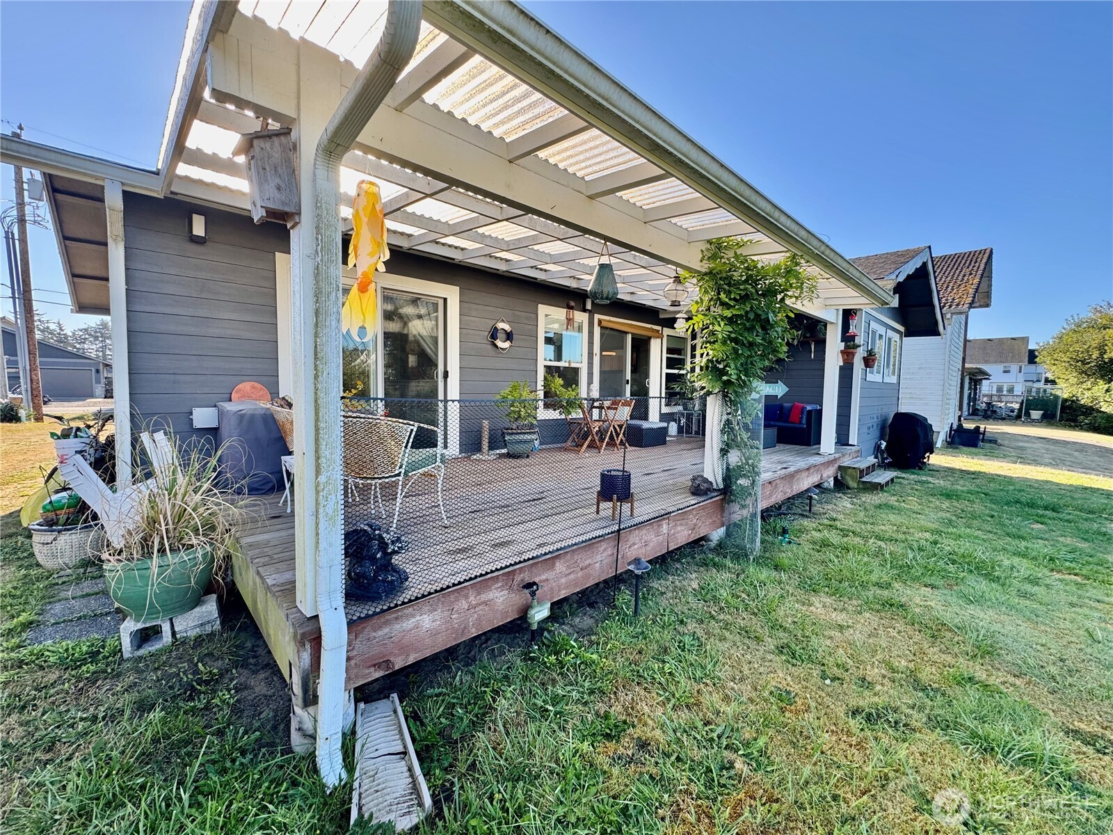 333 Canal Drive Property Photo 4