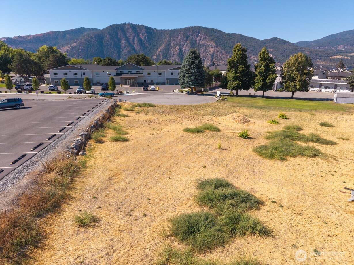 1 Wapato Court Property Photo 15