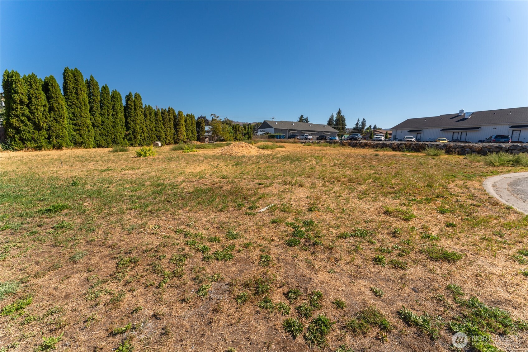 1 Wapato Court Property Photo 25