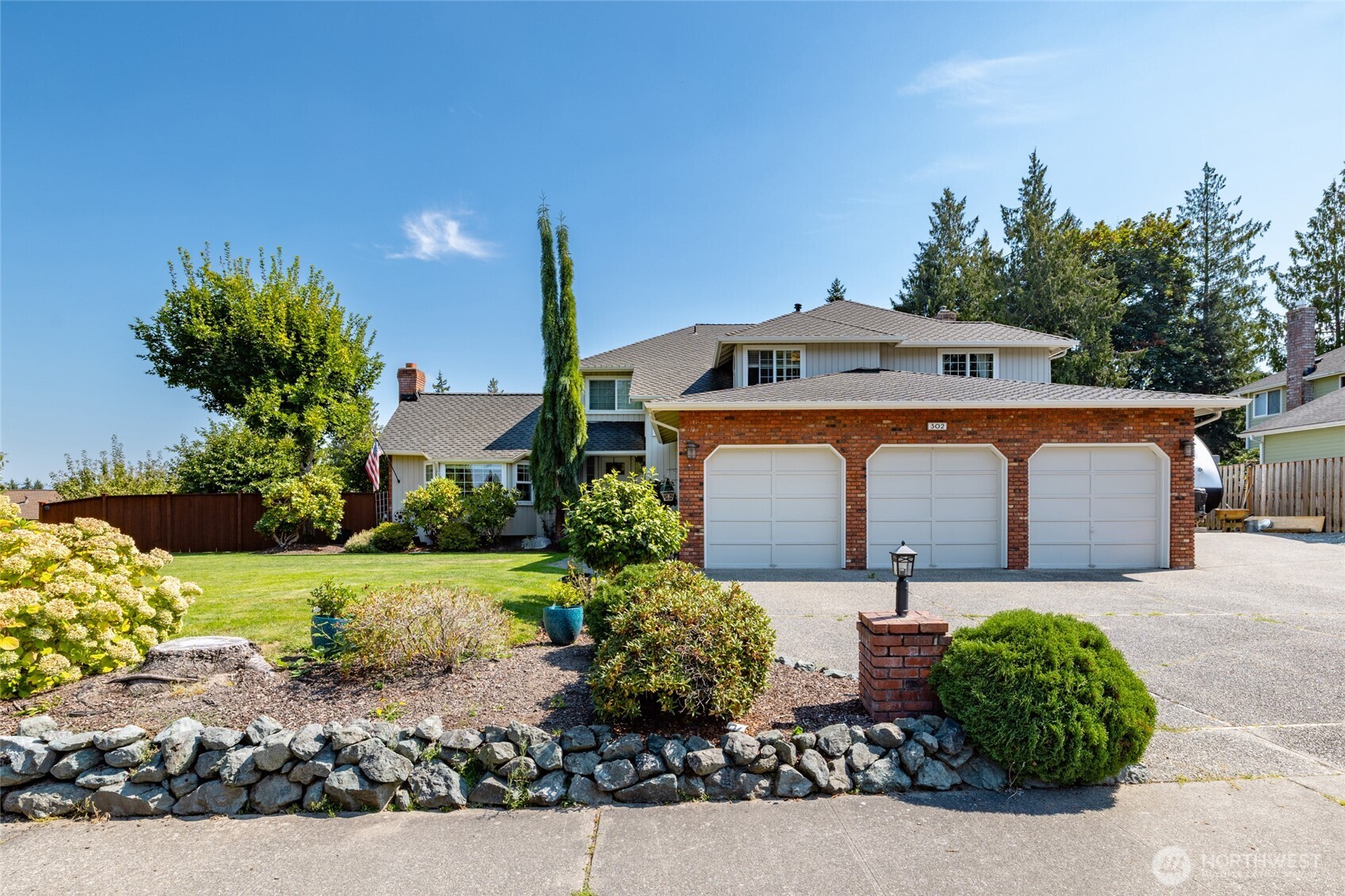 302 S Waugh Road Property Photo 1