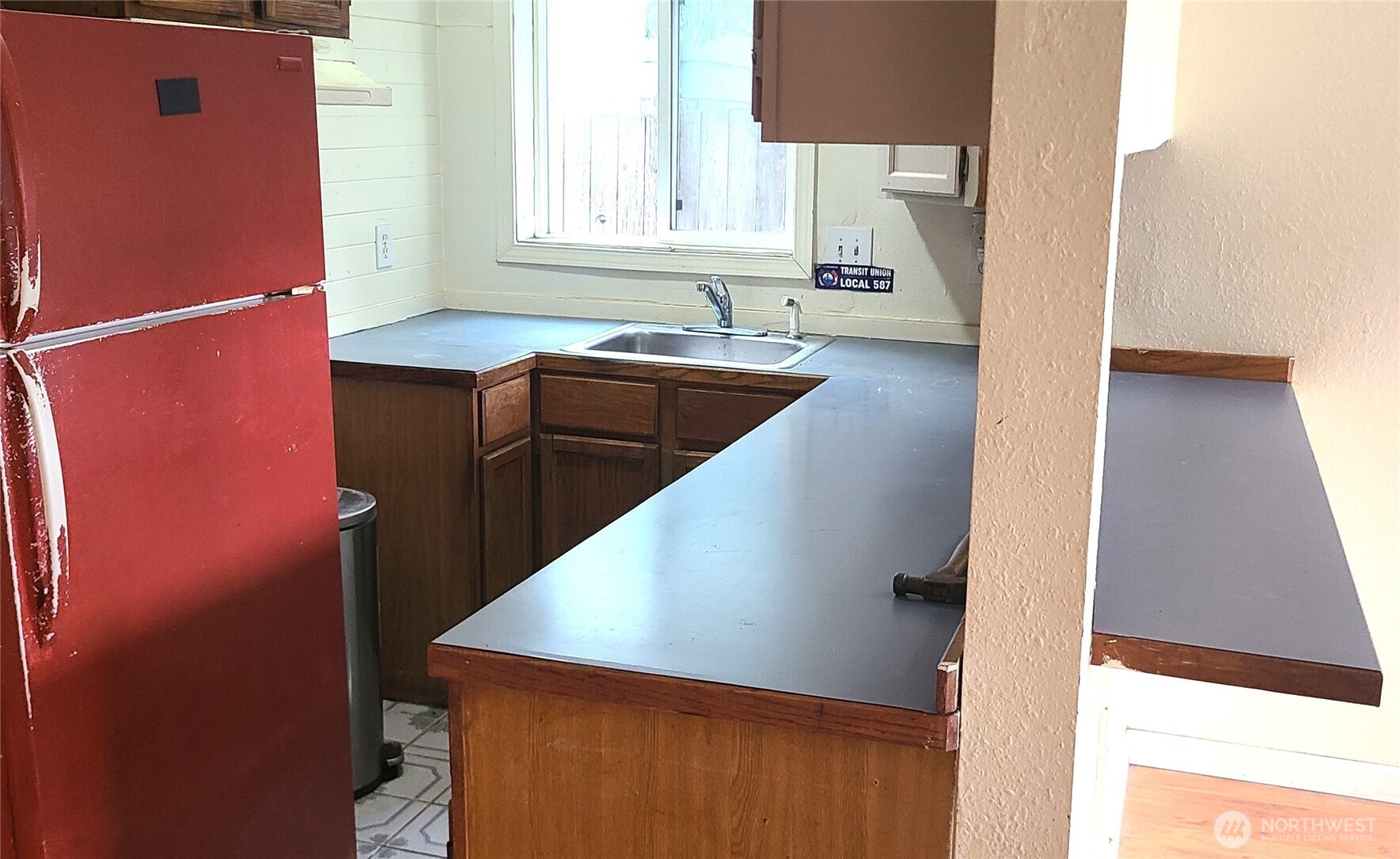 529 N 103rd Street Property Photo 4